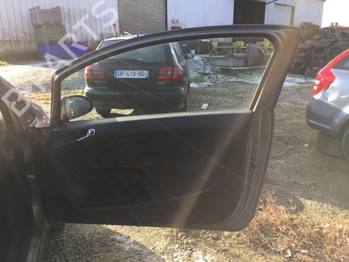 Used Front right lock Front right lock OPEL CORSA D (S07) 1.3 CDTI (L08, L68) (90 hp) 31329301 31329301