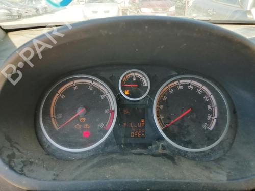 Used Instrument cluster OPEL CORSA D (S07) 1.3 CDTI (L08, L68) (75 hp) 26415126