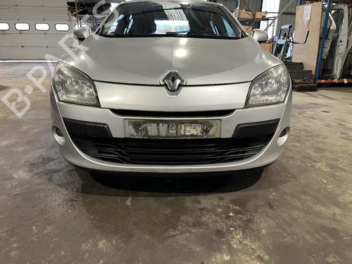 Used Front bumper RENAULT MEGANE III Hatchback (BZ0/1_, B3_) 1.5 dCi (BZ09, BZ0D, BZ1W, BZ29, BZ14) (110 hp) 31354721
