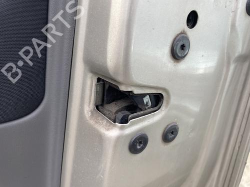 Used Front right lock Front right lock RENAULT SCÉNIC II (JM0/1_) 1.5 dCi (JM1E, JM16) (106 hp) 35807979 35807979