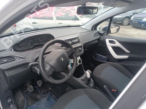 Gear lever PEUGEOT 208 I (CA_, CC_) 1.0 VTi | BP26416788M90