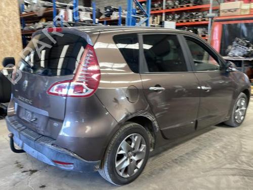 Left tailgate light RENAULT SCÉNIC III (JZ0/1_) 1.5 dCi | BP26426745C79  - Image 10