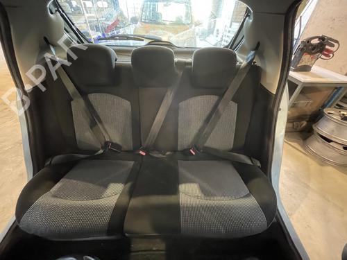 Engate do cinto Engate do cinto PEUGEOT 206 Hatchback (2A/C) 1.4 HDi eco 70 (68 hp) 32854276 32854276