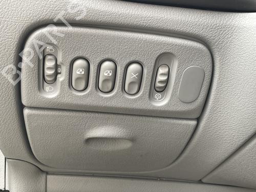 Fensterheberschalter rechts hinten für RENAULT SCÉNIC I MPV (JA0/1_, FA0_) 1.9 dTi (JA0N) (98 hp) 26503372