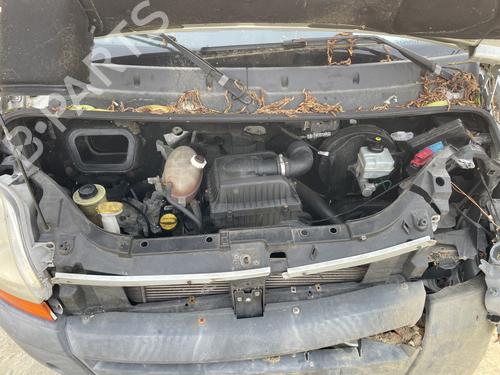 Used Air filter box Air filter box RENAULT MASTER II Van (FD) 2.5 dCi 100 (FD0U, FD0V, FD3U, FD3V, FD8U, FD8V) (99 hp) 33475041 33475041