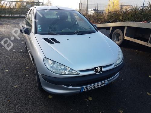 Left headlight PEUGEOT 206 Hatchback (2A/C) 1.4 i | BP30902525C28