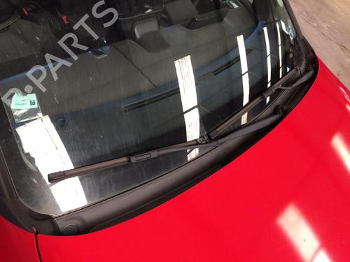 Used Front windshield wiper arm CITROËN C4 CACTUS 1.2 VTi 82 (82 hp) 27433784