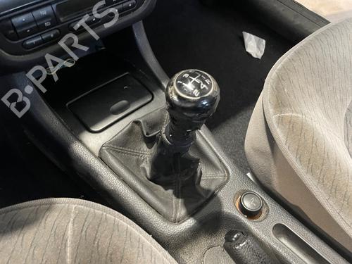 Used Gear lever PEUGEOT 406 (8B) 1.9 TD (90 hp) 30910551