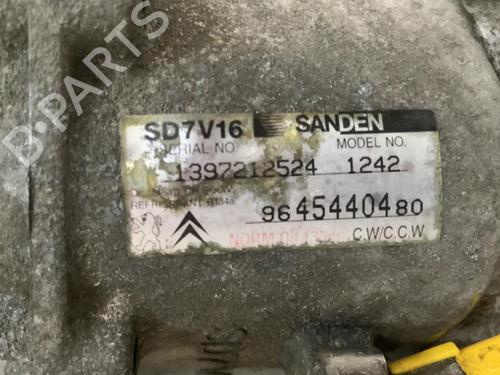 Used AC compressor AC compressor CITROËN XSARA PICASSO (N68) 1.6 HDi (90 hp) 26428133 26428133