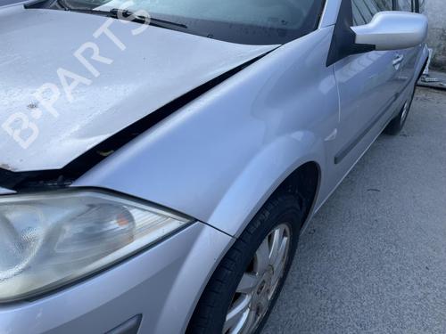 Left front fenders RENAULT MEGANE II Estate (KM0/1_) 1.5 dCi (KM16, KM1E) | BP26736826C41 