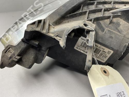 Right headlight PEUGEOT 508 I (8D_) 2.2 HDi | BP30148667C29