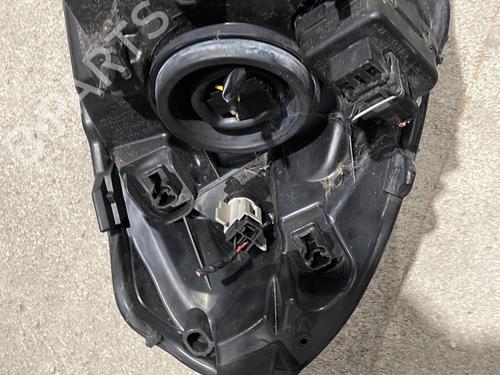 Right headlight NISSAN MICRA III (K12) 1.2 16V | BP30882890C29 