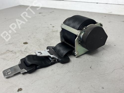 rear-center-seatbelt-dacia-lodgy-js_-2012-29320135 main image