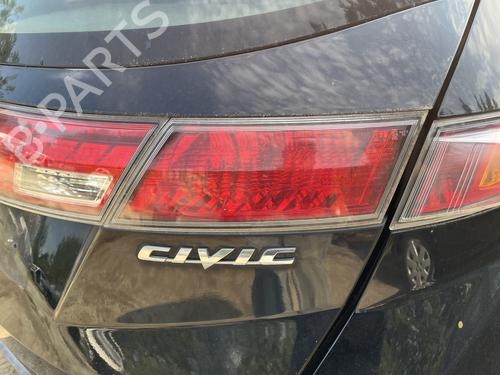 Højre baglygte bagklap Højre baglygte bagklap HONDA CIVIC VIII Hatchback (FN, FK) 2.2 CTDi (FK3) (140 hp) 36684132 36684132