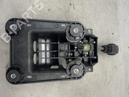 Gear lever CITROËN C4 CACTUS 1.2 VTi 82 | BP27575884M90 - Image 8