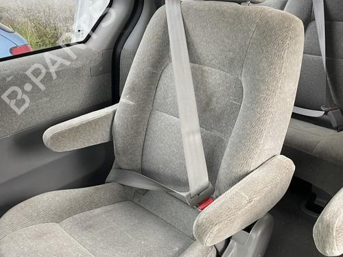 Høyre bak beltestrammer KIA CARNIVAL I (UP) 2.9 TDi (126 hp) 27264823