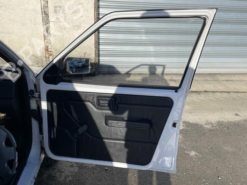 Used Front right window mechanism Front right window mechanism CITROËN AX (ZA-_) 10 (50 hp) 32001507 32001507