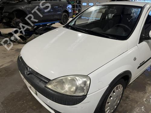 Venstre forlygte OPEL CORSA C (X01) 1.2 (F08, F68) (75 hp) 31646979