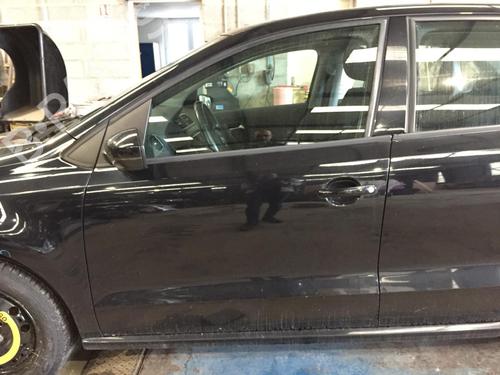 Used Left front door VW POLO V (6R1, 6C1) 1.6 TDI (90 hp) 29843397