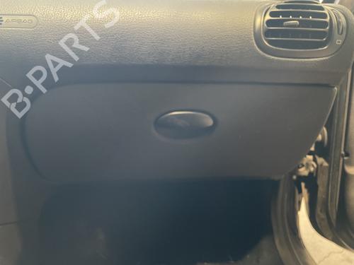 Glove box PEUGEOT 206 SW (2E/K) 1.4 HDi | BP31022984C95