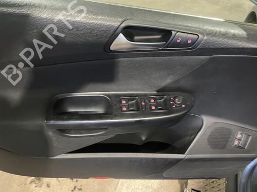 Left headlight VW PASSAT B7 (362) 1.6 TDI | BP26412772C28 - Image 25