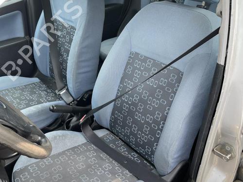 Boucle de ceinture de sécurité FORD FIESTA V (JH_, JD_) 1.3 (69 hp) 26458481