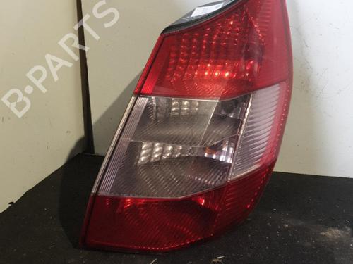 Used Right taillight RENAULT SCÉNIC II (JM0/1_) 1.9 dCi (JM0G, JM12, JM1G, JM2C) (120 hp) 26427675