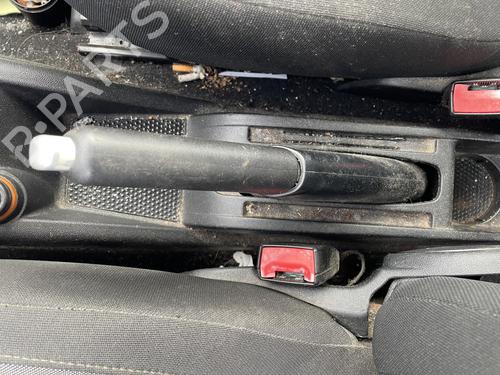 Console centrale FIAT PUNTO EVO (199_) 1.3 D Multijet (199AXC1A, 199BXC1A, 199AXT1A, 199BXT1A) (75 hp) 33118290