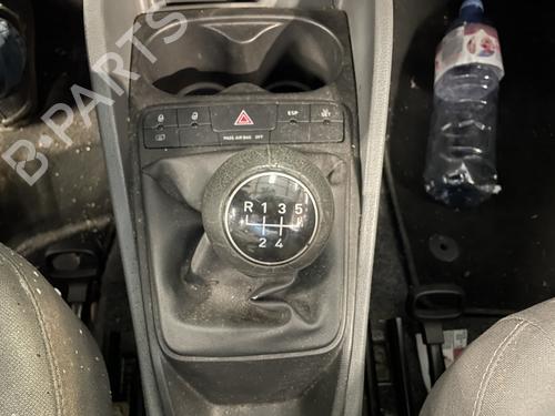 Midtkonsoll SEAT IBIZA IV (6J5, 6P1) 1.6 TDI (105 hp) 32391771