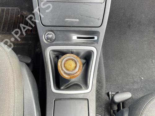 Console central Console central RENAULT ESPACE IV (JK0/1_) 2.0 dCi (JK02, JK03) (131 hp) 36241157 36241157