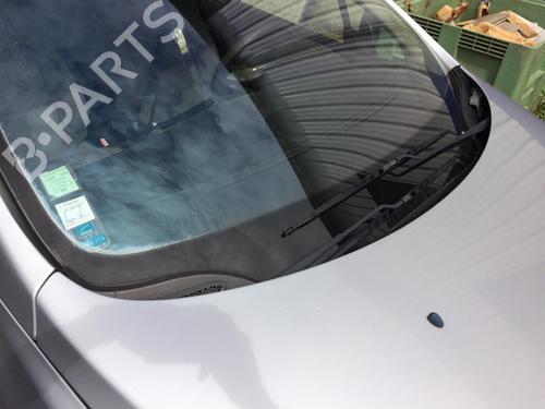 Used Front windshield wiper arm PEUGEOT 307 Break (3E) 2.0 HDI 110 (107 hp) 27573682