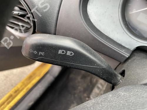 Used Switch SEAT IBIZA III (6L1) 1.2 12V (70 hp) 31017575