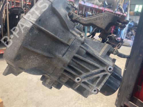 Used Gearbox Gearbox OPEL AGILA B (H08) 1.0 (F68) (65 hp) 33738309 33738309