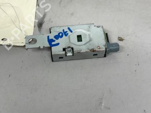 Used Electronic module PEUGEOT 5008 (0U_, 0E_) 1.6 HDi (112 hp) 26421597