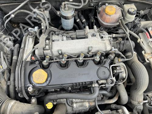 Pompe à injection FIAT CROMA (194_) 1.9 D Multijet (194AXB1B) (120 hp) 31904526