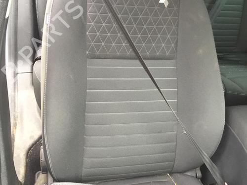Ensemble sièges RENAULT MEGANE III Hatchback (BZ0/1_, B3_) 1.2 TCe (BZ2B, BZ11) (116 hp) 30203988