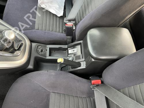 Console central FIAT CROMA (194_) 1.9 D Multijet (194AXB1B) (120 hp) 31904434