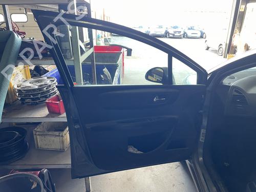 Porta anteriore sinistra CITROËN C4 I (LC_) 1.6 16V (109 hp) 30815382