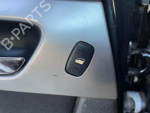 Used Left rear window switch Left rear window switch PEUGEOT 407 (6D_) 2.0 HDi 135 (6DRHRH, 6DRHRE, 6DRHRG, 6DRHRJ) (136 hp) 32735895 32735895
