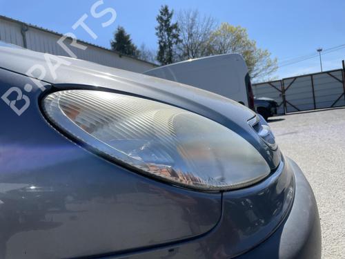 Right headlight CITROËN XSARA PICASSO (N68) 2.0 HDi | BP26425523C29 