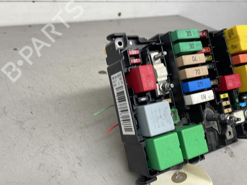 Fuse box CITROËN C4 CACTUS 1.6 BlueHDi 100 | BP30083081E1