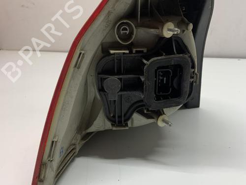 Right taillight VW GOLF V (1K1) 1.9 TDI | BP26422686C35 