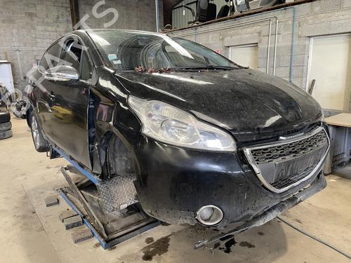 Right mirror glass PEUGEOT 208 I (CA_, CC_) 1.4 HDi | BP26416458C147