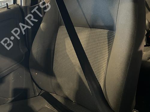 Sicherheitsgurt vorne rechts für VW POLO (6N2) 1.4 (60 hp) 32339525