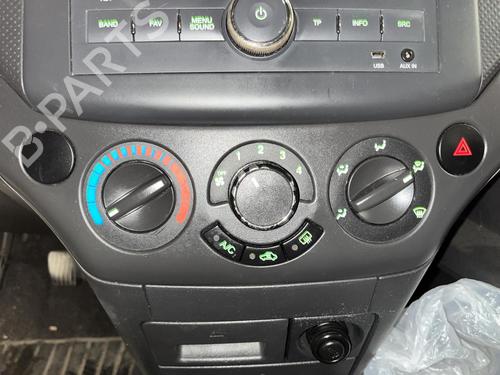 Commande Chauffage CHEVROLET AVEO / KALOS Hatchback (T250, T255) 1.2 LPG (84 hp) 31904320