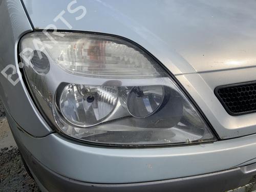 Used Right headlight RENAULT SCÉNIC I MPV (JA0/1_, FA0_) 1.9 dCi (JA05, JA1F) (102 hp) 32190134