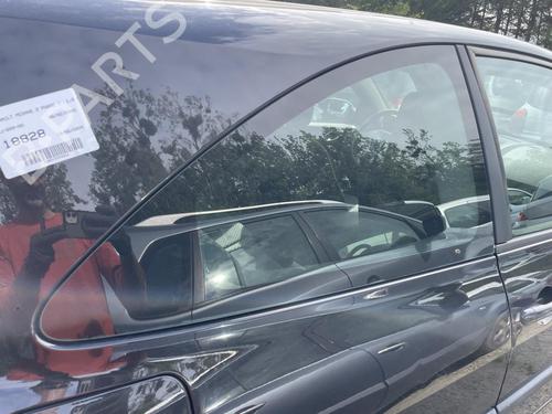 Used Rear right quarter glass Rear right quarter glass 36572098 36572098