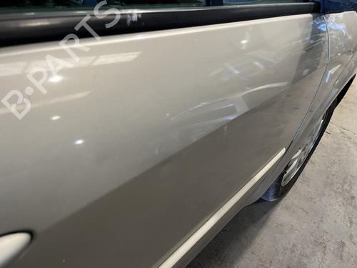 Used Right front door Right front door 39488714 39488714