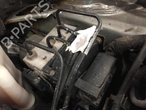 Used ABS pump ALFA ROMEO 147 (937_) 1.6 16V T.SPARK (937.AXA1A, 937.AXB1A, 937.BXB1A) (120 hp) 26417996
