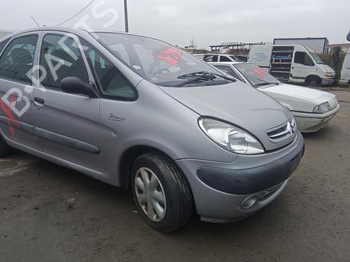 Right headlight CITROËN XSARA PICASSO (N68) 1.8 16V | BP26416717C29 